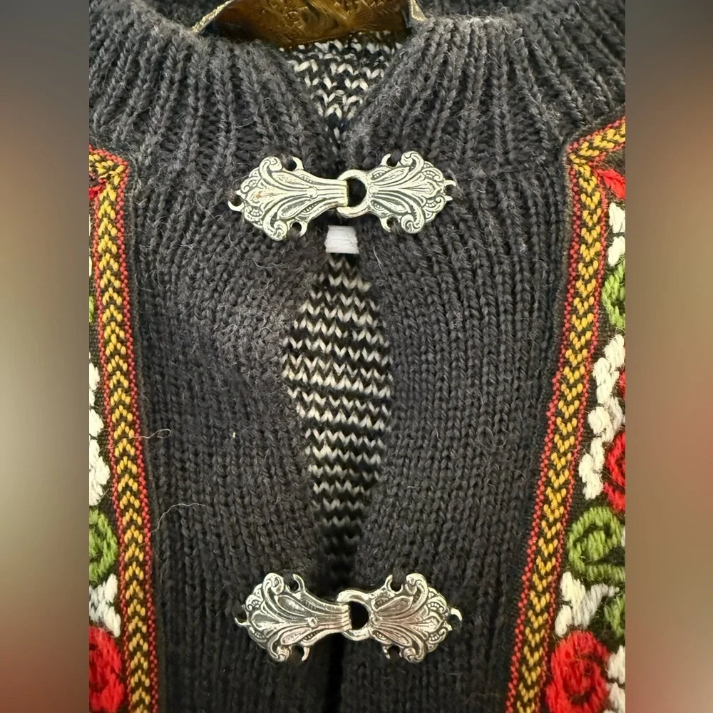 Vintage Nordstrikk Cardigan Sweater Womens Men’s White Wool Fair Isle Norway Ski - Picture 8 of 9